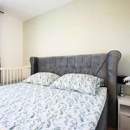 Lola's Luxury * Zadar