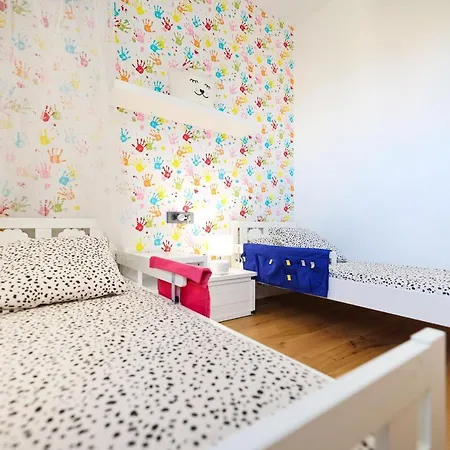 Lola's Luxury Apartment