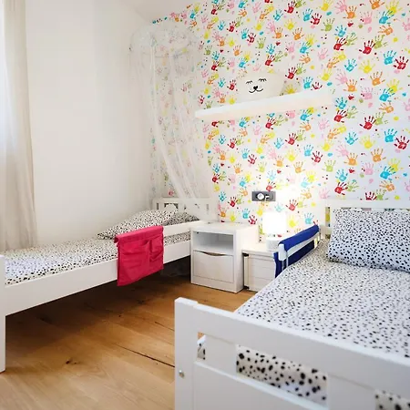 Lola's Luxury Zadar